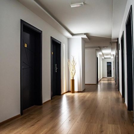 Hotel Beograd Struga Exterior photo