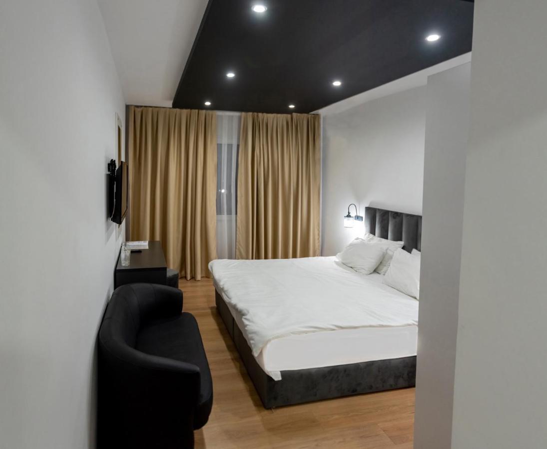 Hotel Beograd Struga Exterior photo