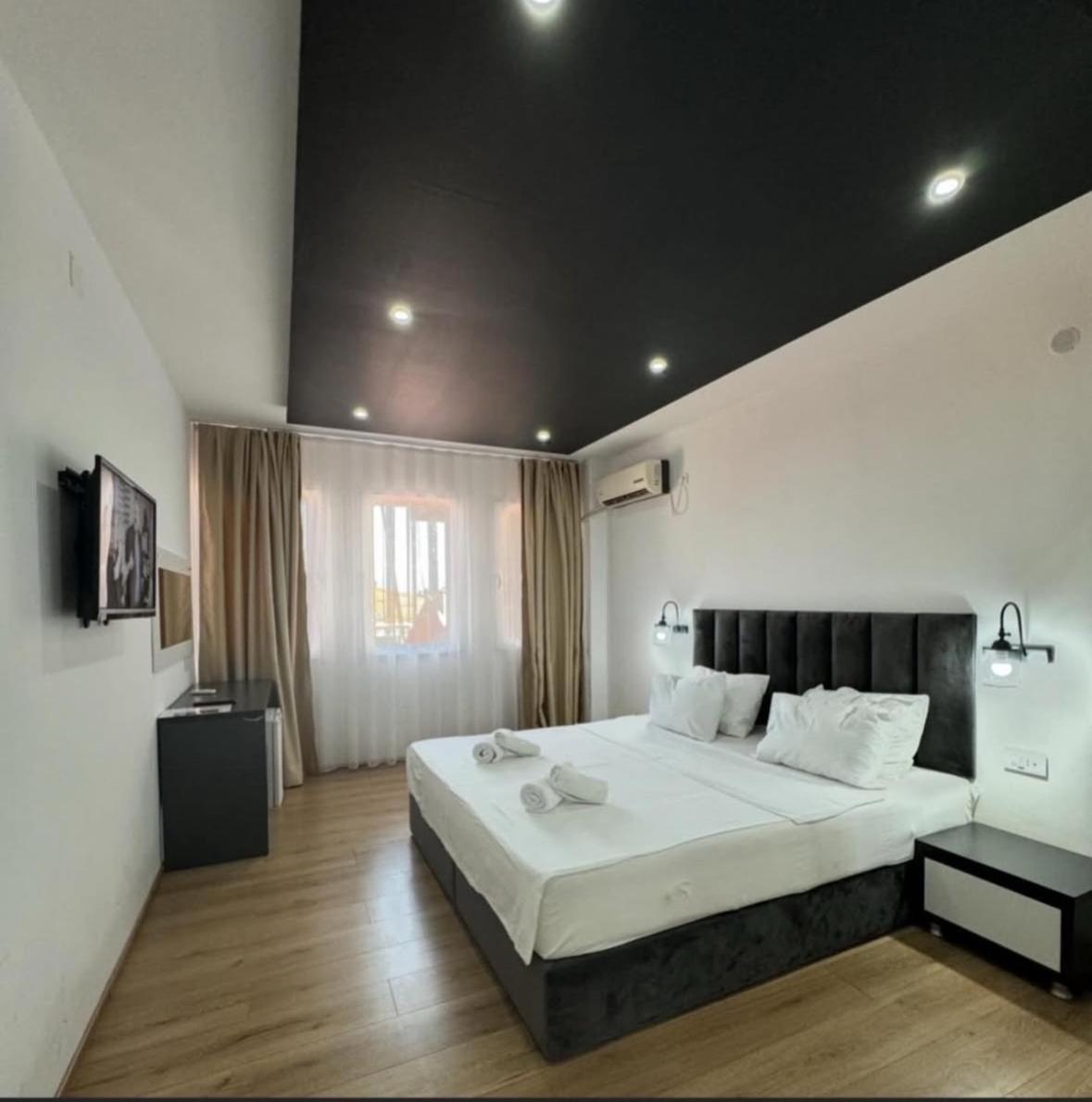 Hotel Beograd Struga Exterior photo